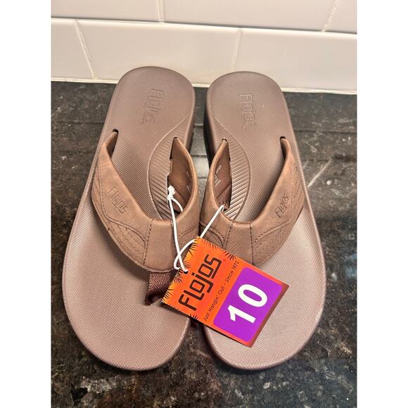 NWT Flojos Men's Slip-On Flip Flop Sandals Everyday Comfort Summer Brown Size 10 - Picture 4 of 10
